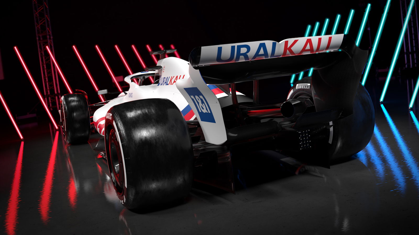 Norris commits F1 future to McLaren in new four-year deal